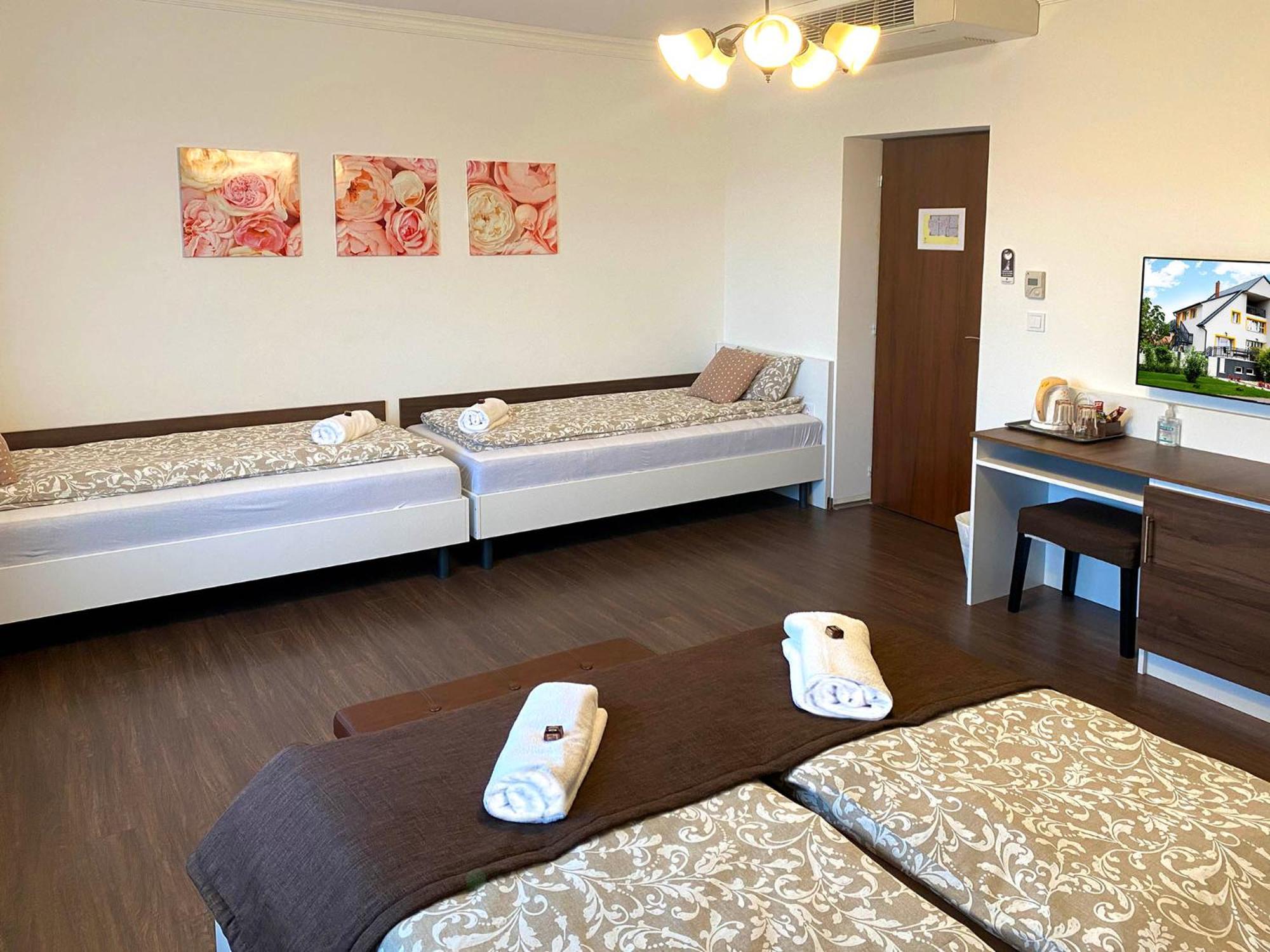 Vi-Li Panzio Bed & Breakfast Maklár Екстериор снимка